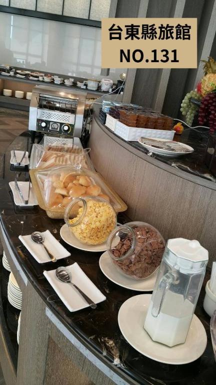 Taitung Kaishen Starlight Hotel מראה חיצוני תמונה